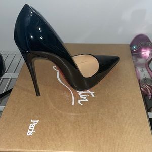 BLACK PATENT CHRISTIAN LOUBOUTIN